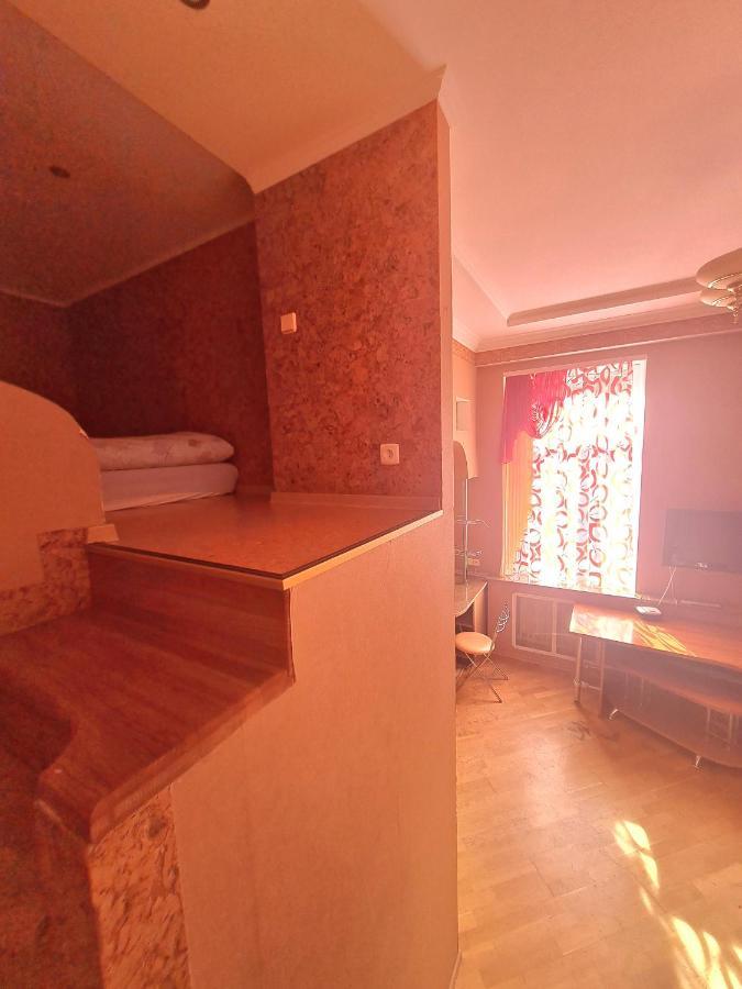 Appartamento Центр, Євгена Коновальця, 3 Lutsʼk Esterno foto